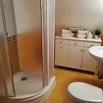 костадинов 3* Βάρνα