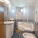 костадинов Βάρνα