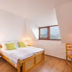 костадинов 3* Βάρνα