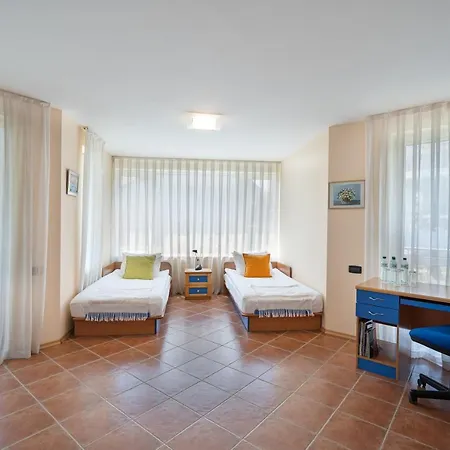 招待所 костадинов 瓦爾納