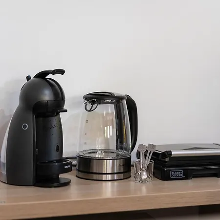 招待所 костадинов 3*