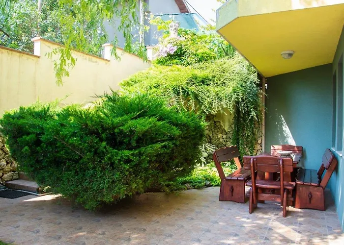 костадинов Affittacamere 3*