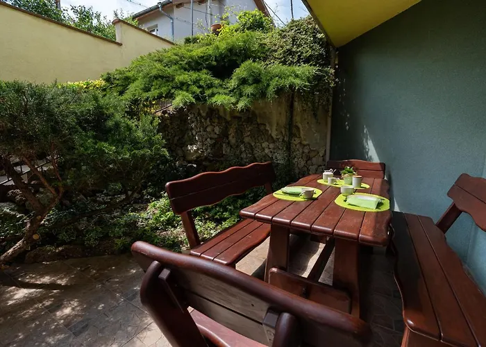 костадинов Vendégház