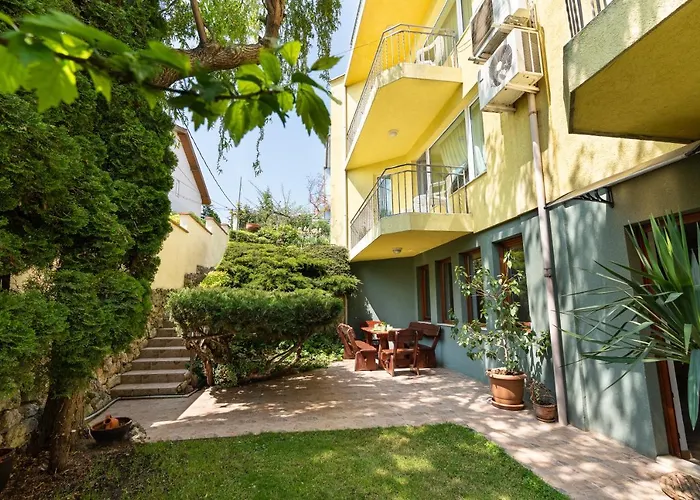 костадинов Vendégház 3*