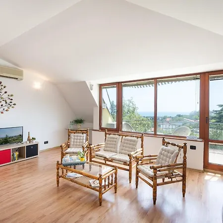 Vendégház костадинов