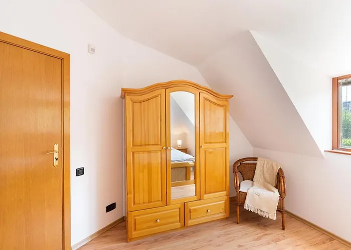 костадинов Gasthof Warna